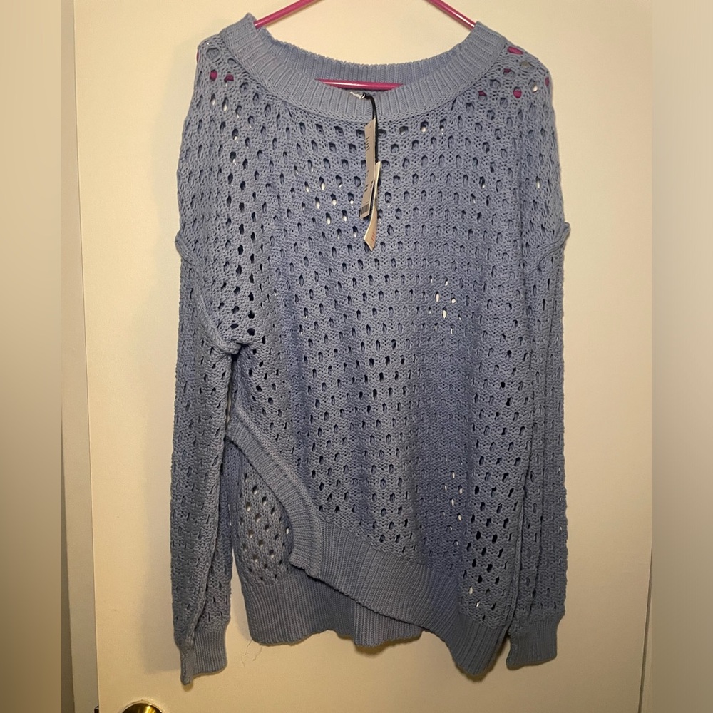 BDG oversized sweater new with tags